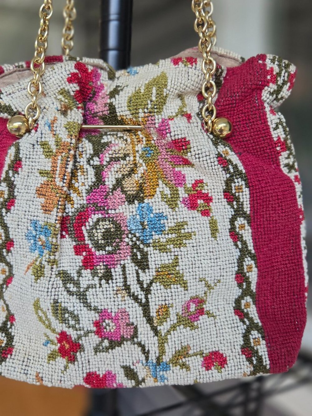 Vintage Needlepoint Tapestry Purse Gold Hardware and Chain Made in Italy - Picture 3 of 13